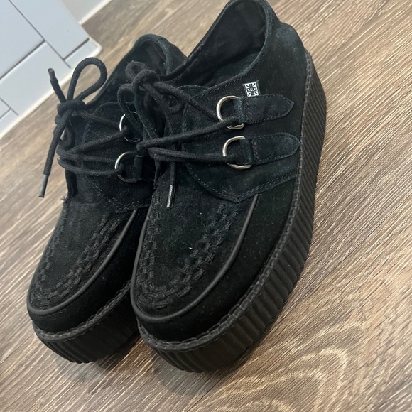 Tuk Velvet Mondo Creeper - Picture 1 of 5